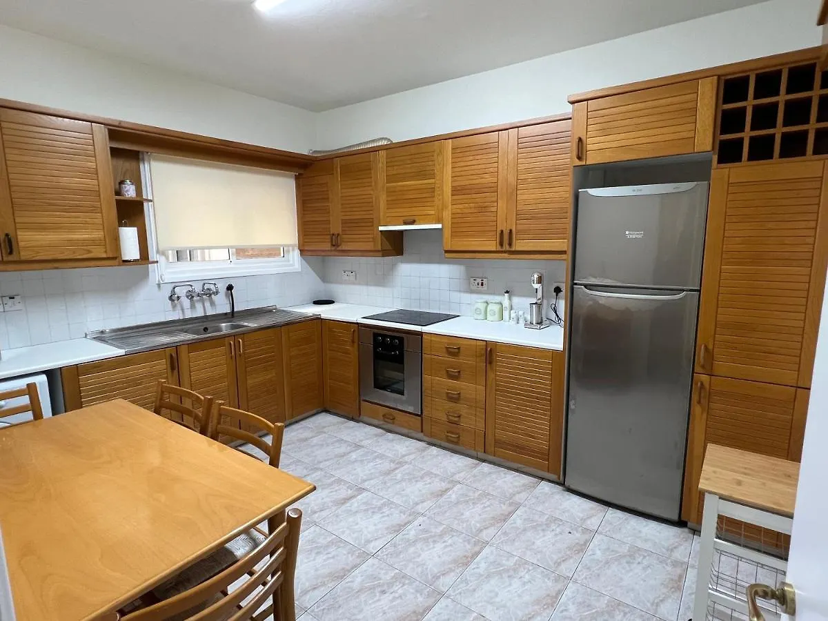 Onar Apartment Larnaca